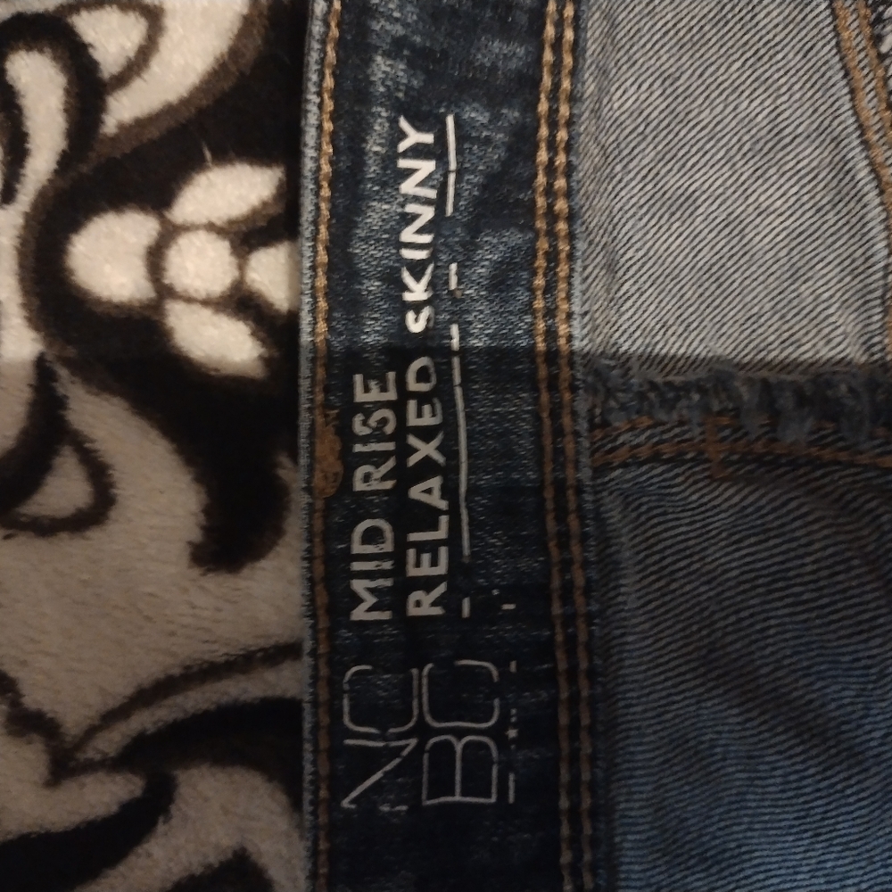 Pants - Picture 4 of 4
